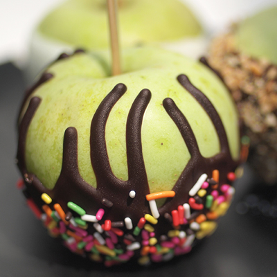 Chocolate-dipped Apples