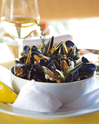 Mussels marinière