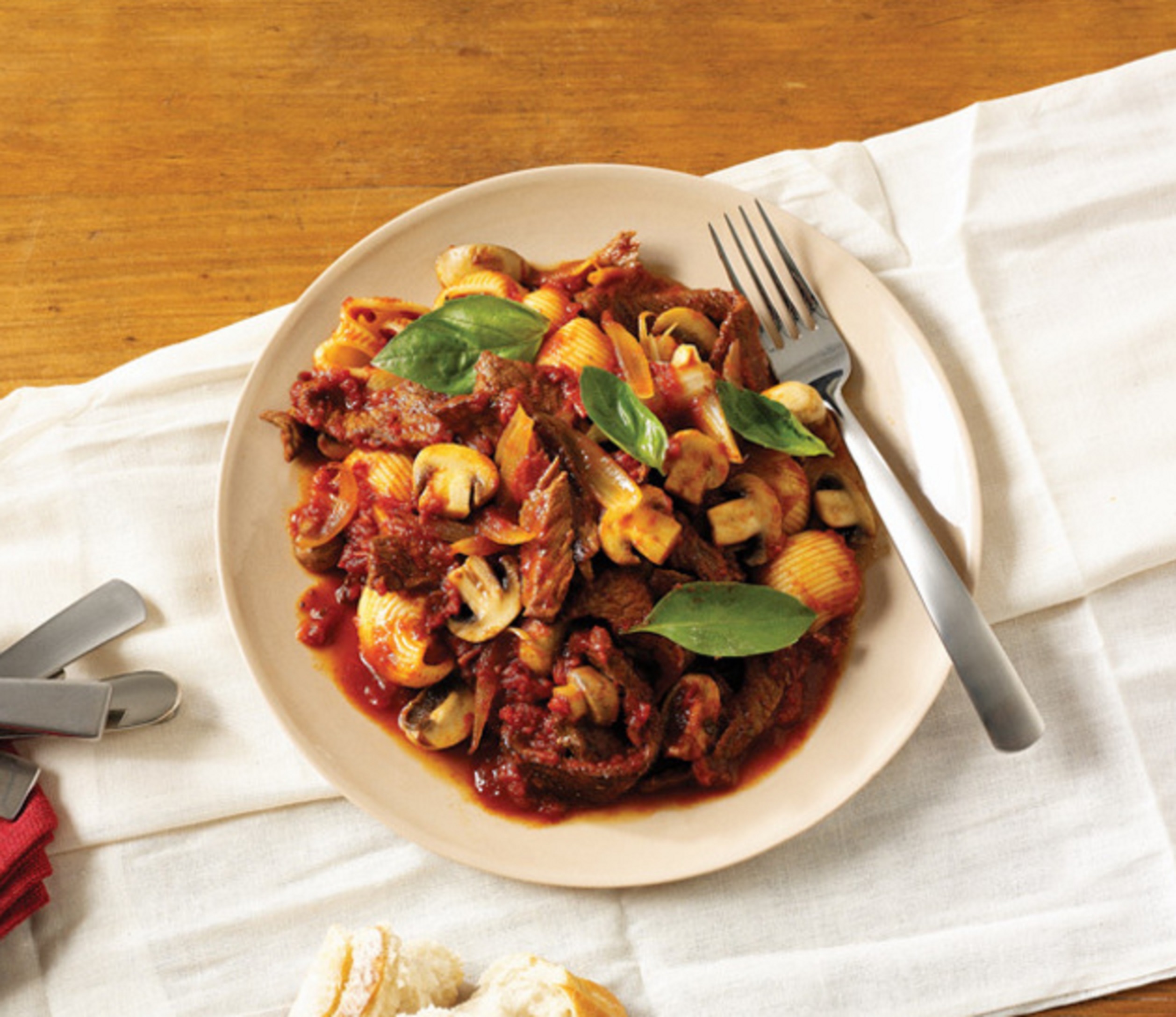 Beef, Tomatoes and Mushrooms Braise