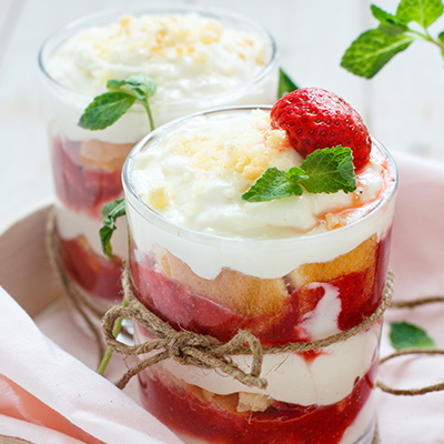 Mascarpone Layer Cake with Québec Strawberries