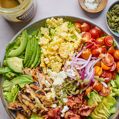 Salade de poulet au miel et à la moutarde