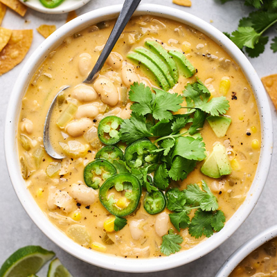 Creamy vegan white bean chili